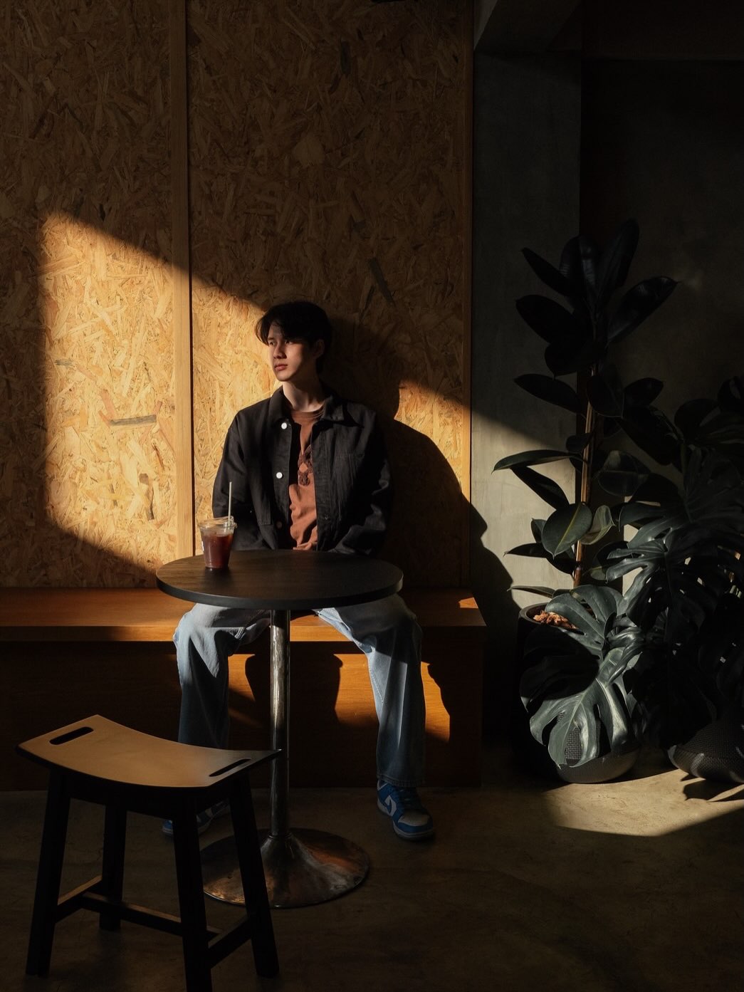 พี - พีรวิชญ์ พลอยนำพล