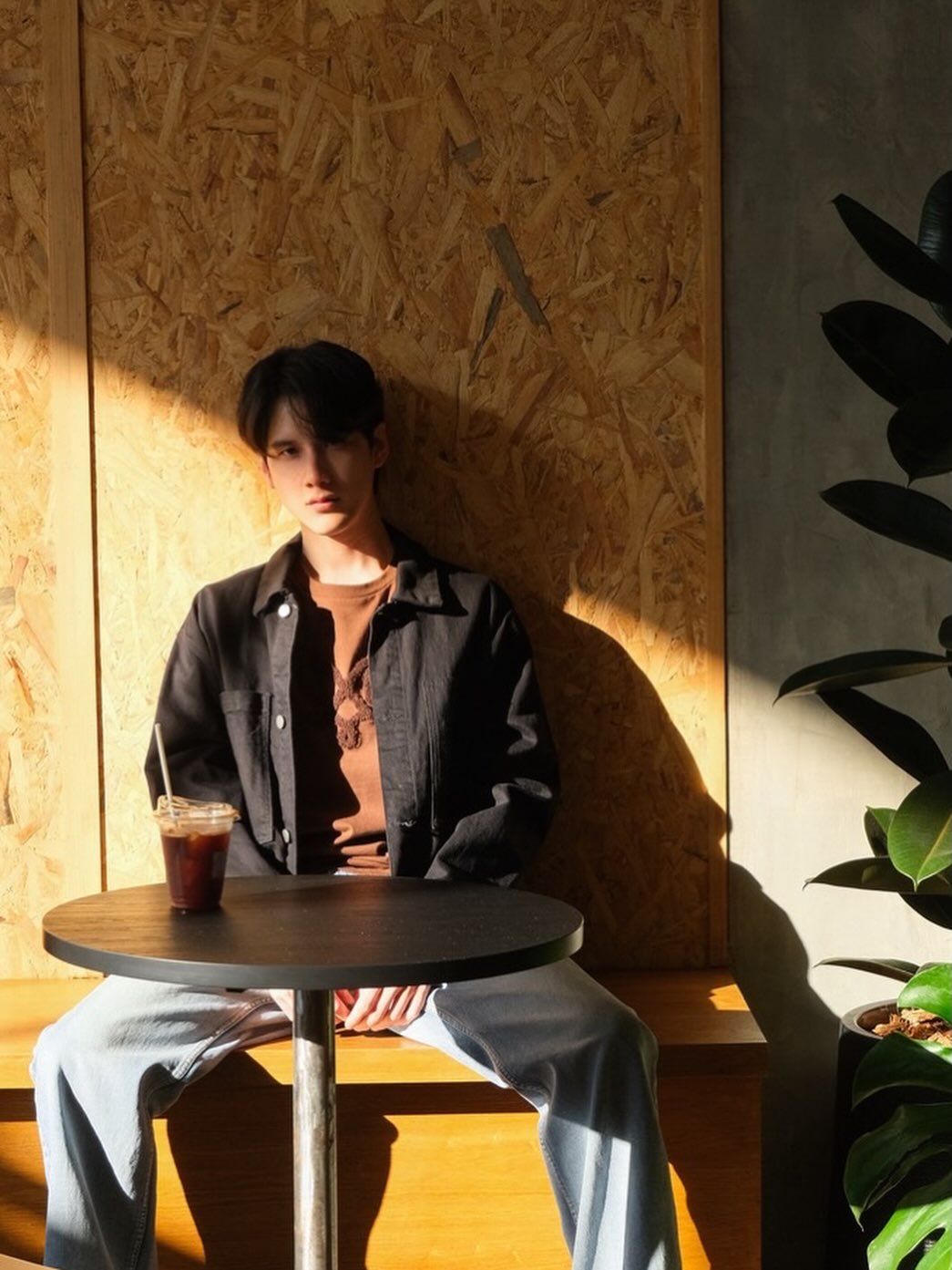 พี - พีรวิชญ์ พลอยนำพล