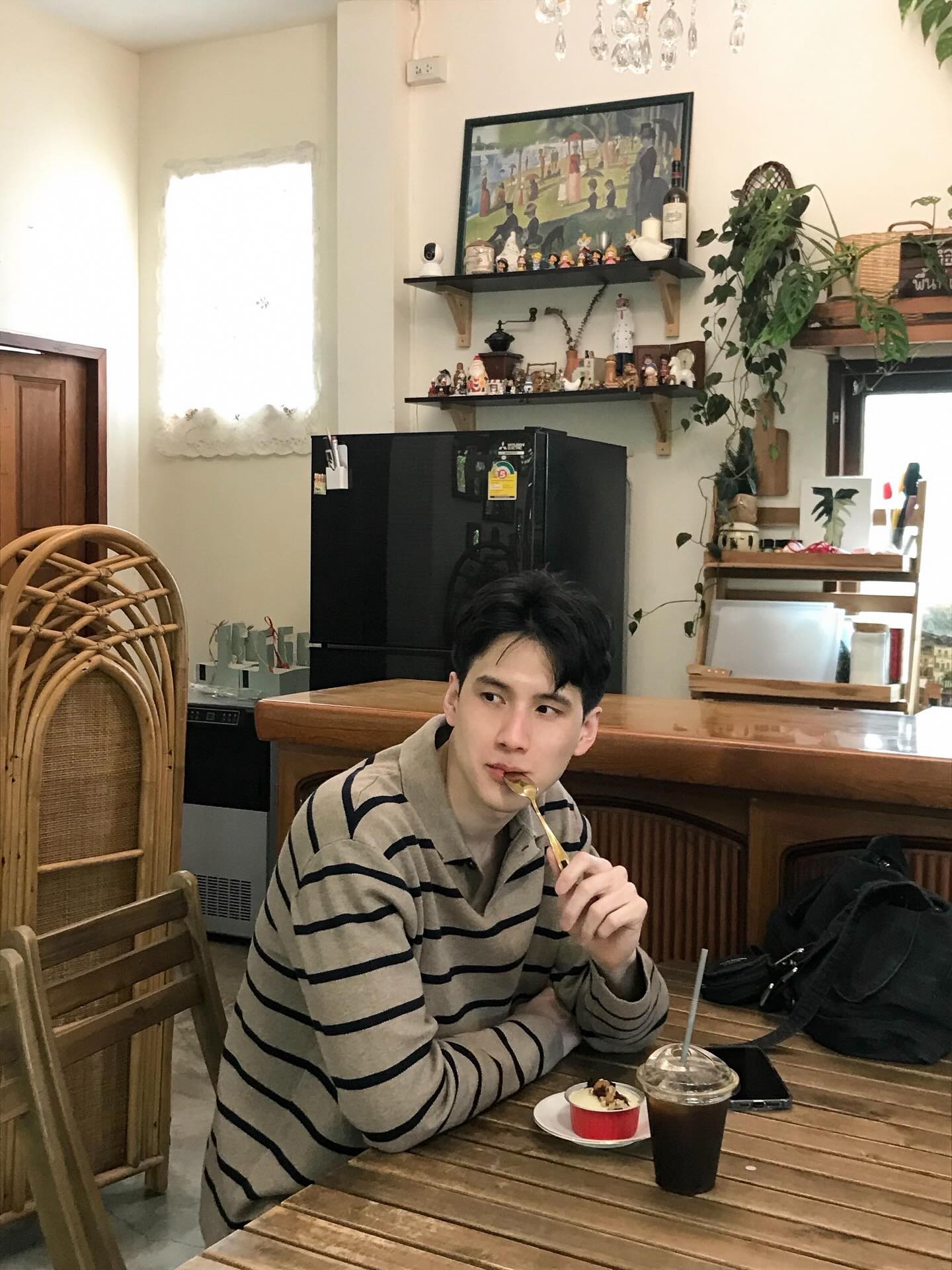 พี - พีรวิชญ์ พลอยนำพล