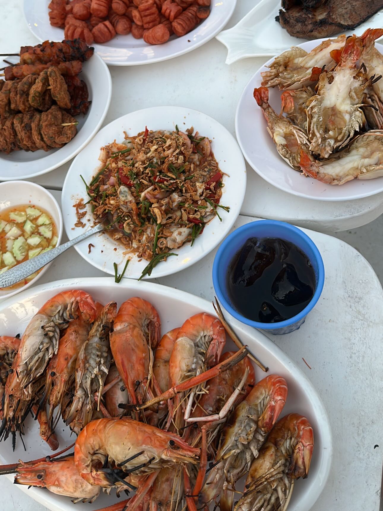 พี - พีรวิชญ์ พลอยนำพล