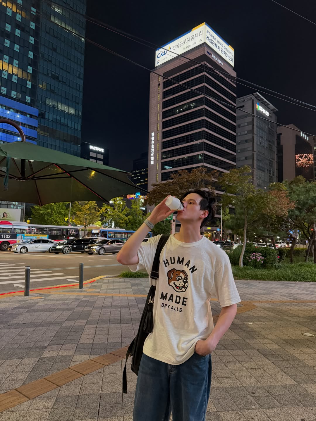 พี - พีรวิชญ์ พลอยนำพล