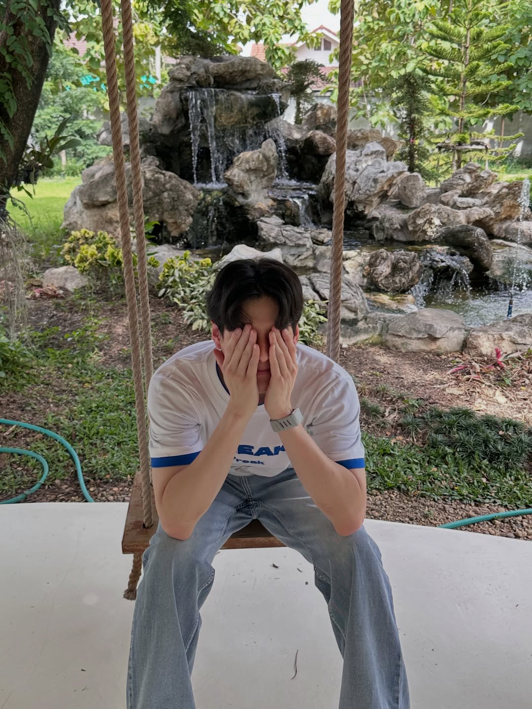 พี - พีรวิชญ์ พลอยนำพล