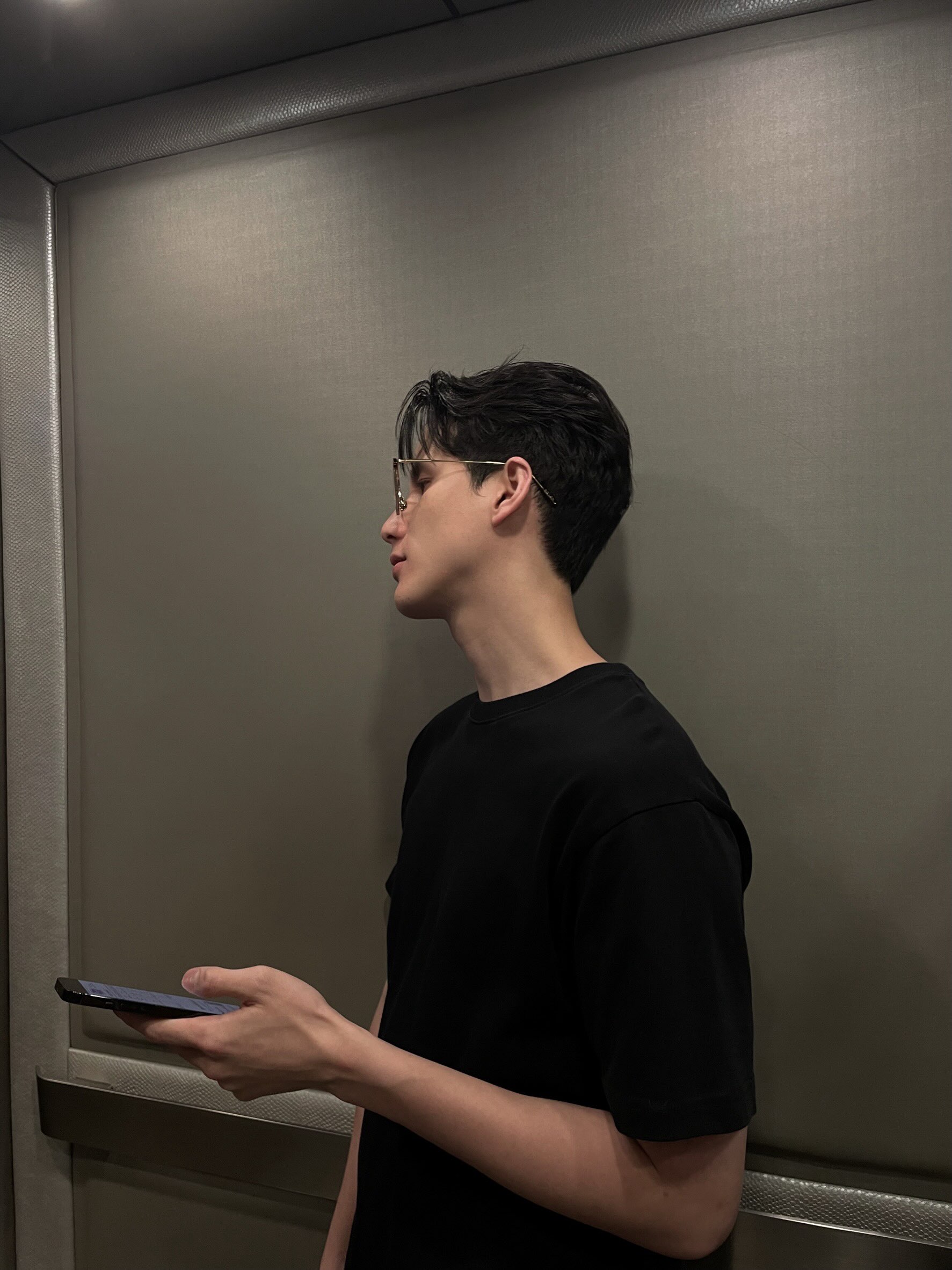 พี - พีรวิชญ์ พลอยนำพล