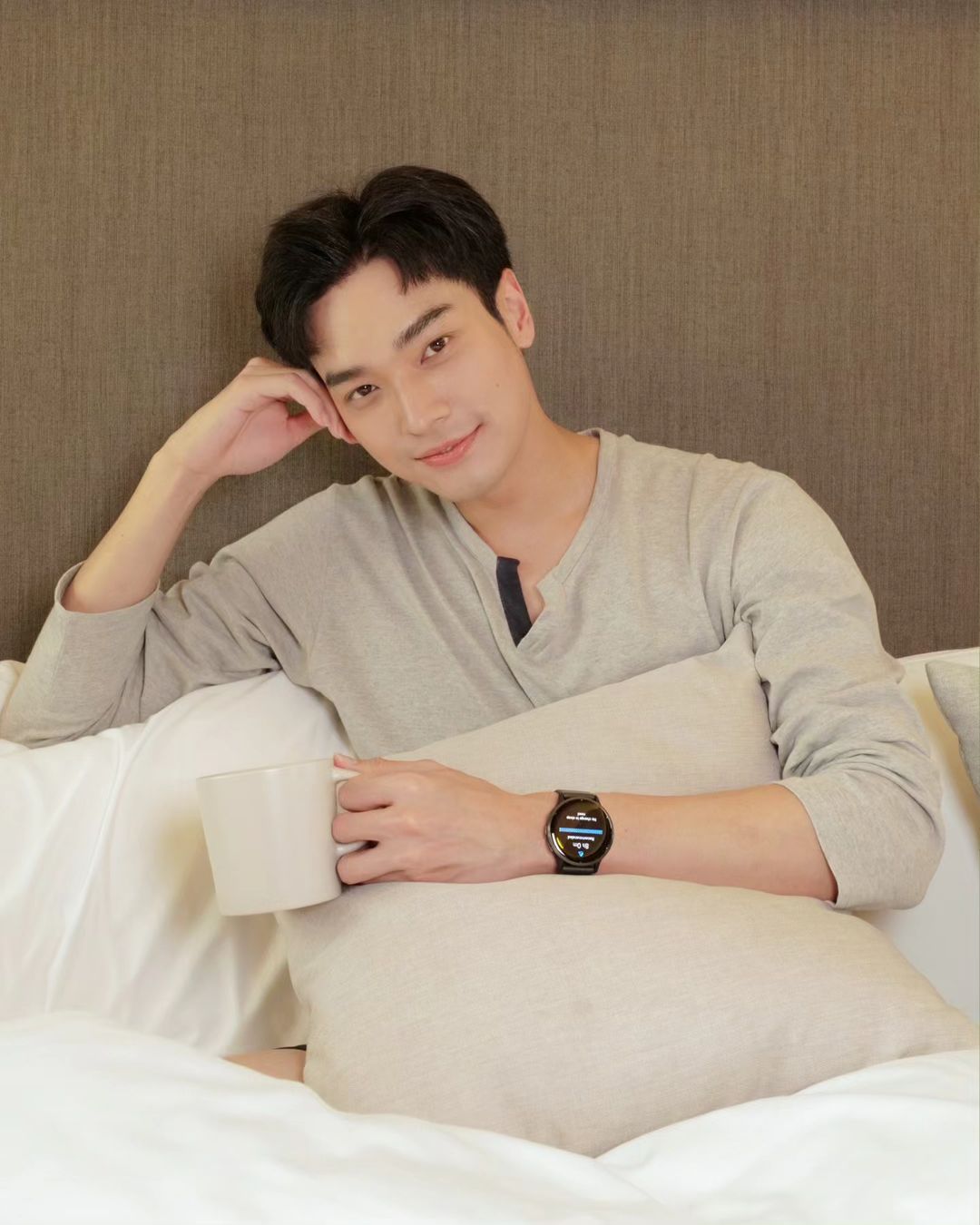 โอบ - โอบนิธิ วิวรรธนวรางค์