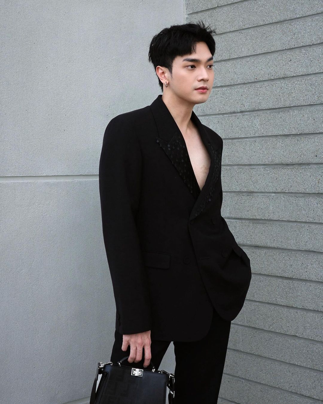 โอบ - โอบนิธิ วิวรรธนวรางค์