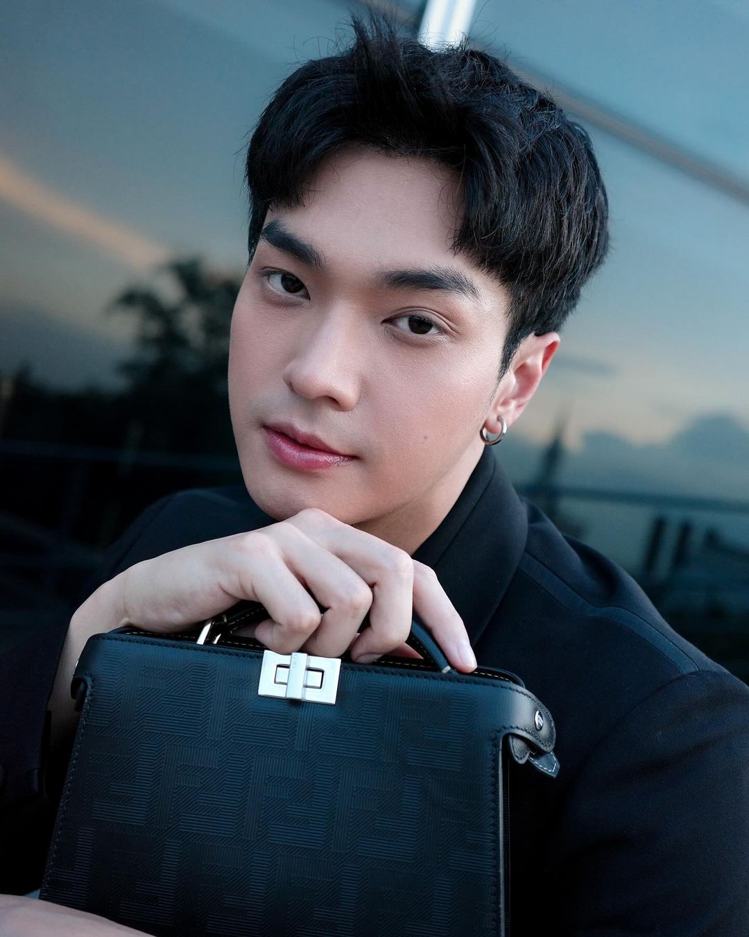 โอบ - โอบนิธิ วิวรรธนวรางค์