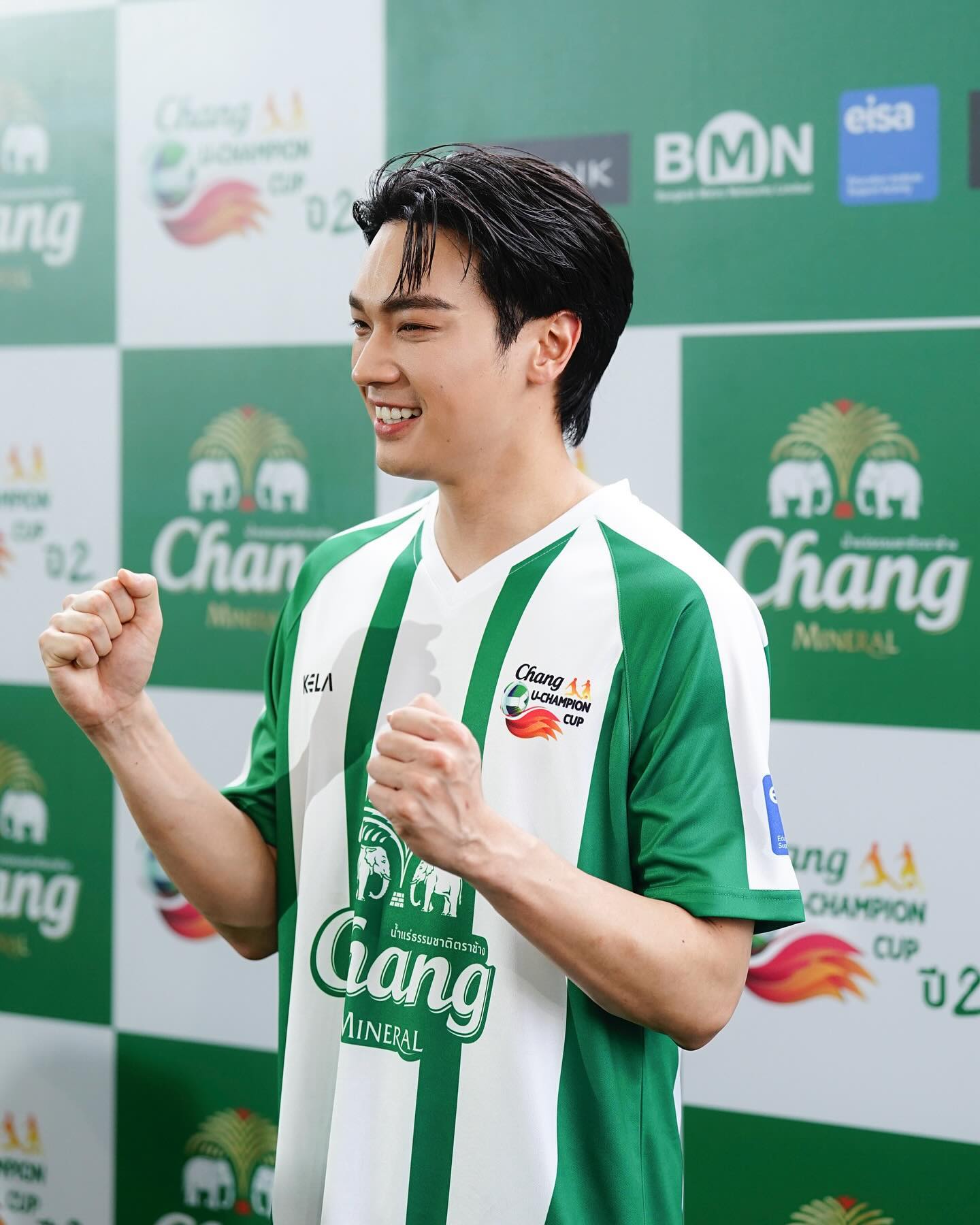 โอบ - โอบนิธิ วิวรรธนวรางค์