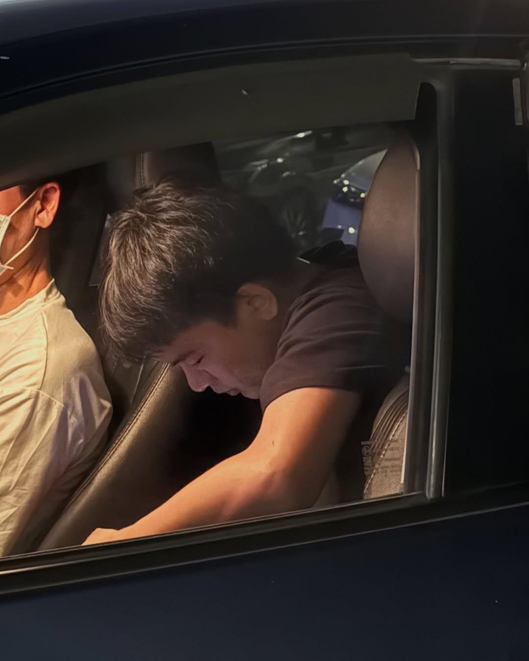 โอบ - โอบนิธิ วิวรรธนวรางค์
