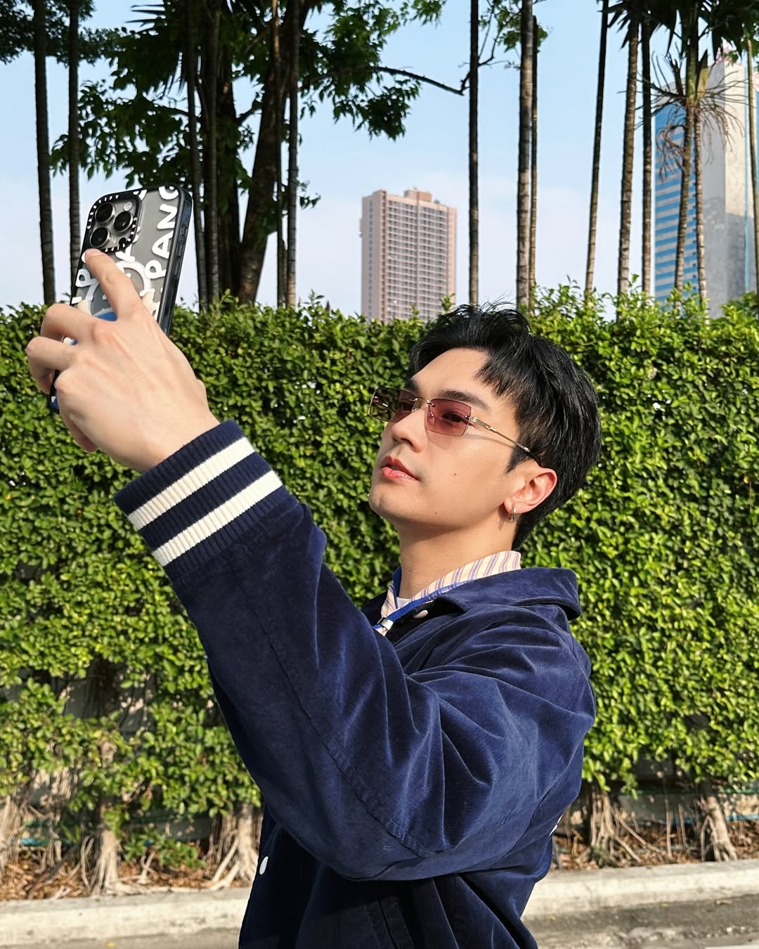 โอบ - โอบนิธิ วิวรรธนวรางค์