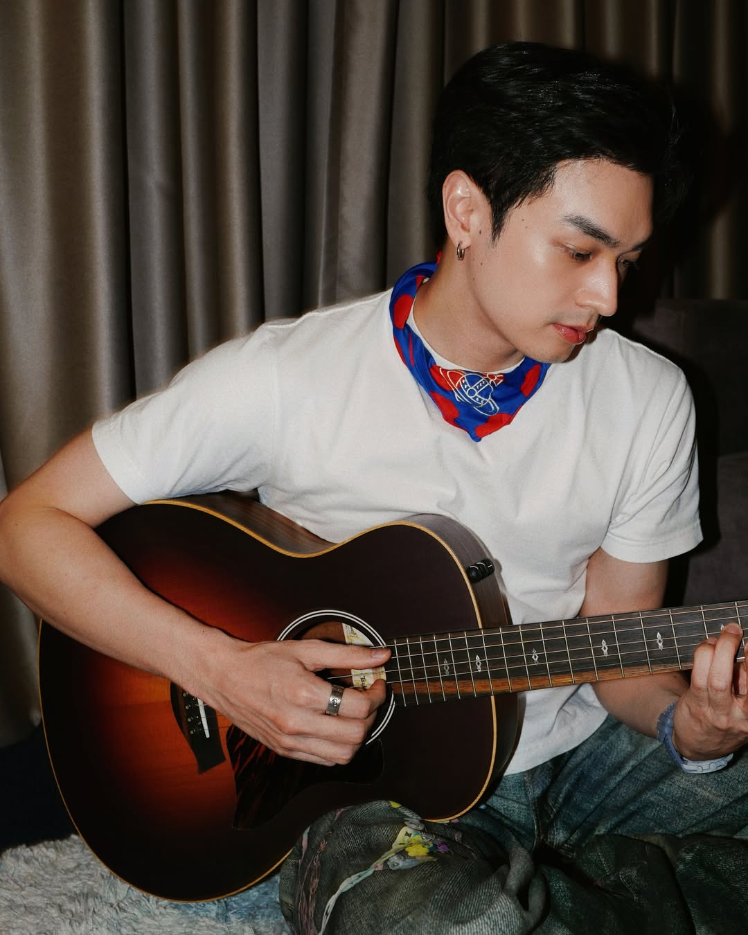 โอบ - โอบนิธิ วิวรรธนวรางค์