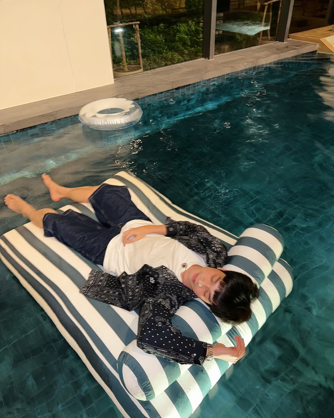 โอบ - โอบนิธิ วิวรรธนวรางค์