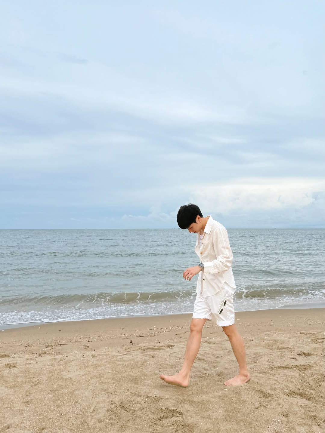 โอบ - โอบนิธิ วิวรรธนวรางค์
