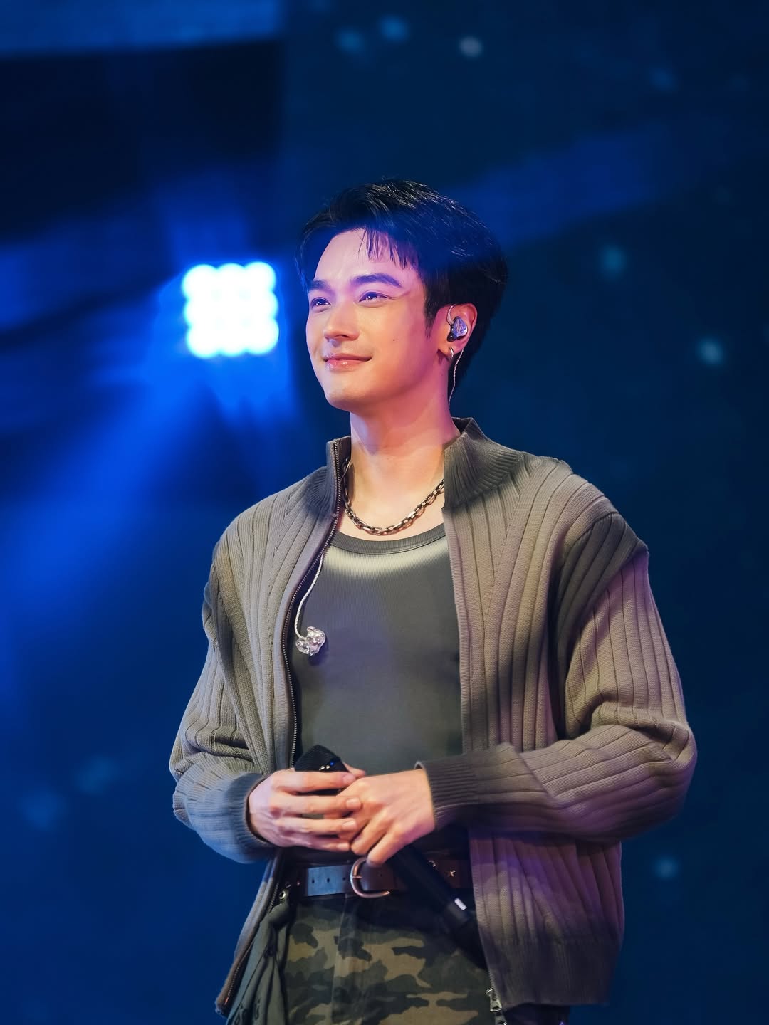 โอบ - โอบนิธิ วิวรรธนวรางค์