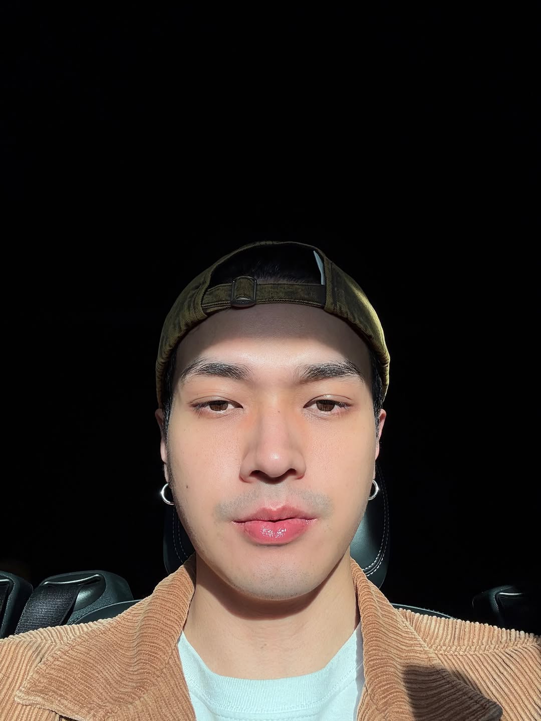 โอบ - โอบนิธิ วิวรรธนวรางค์