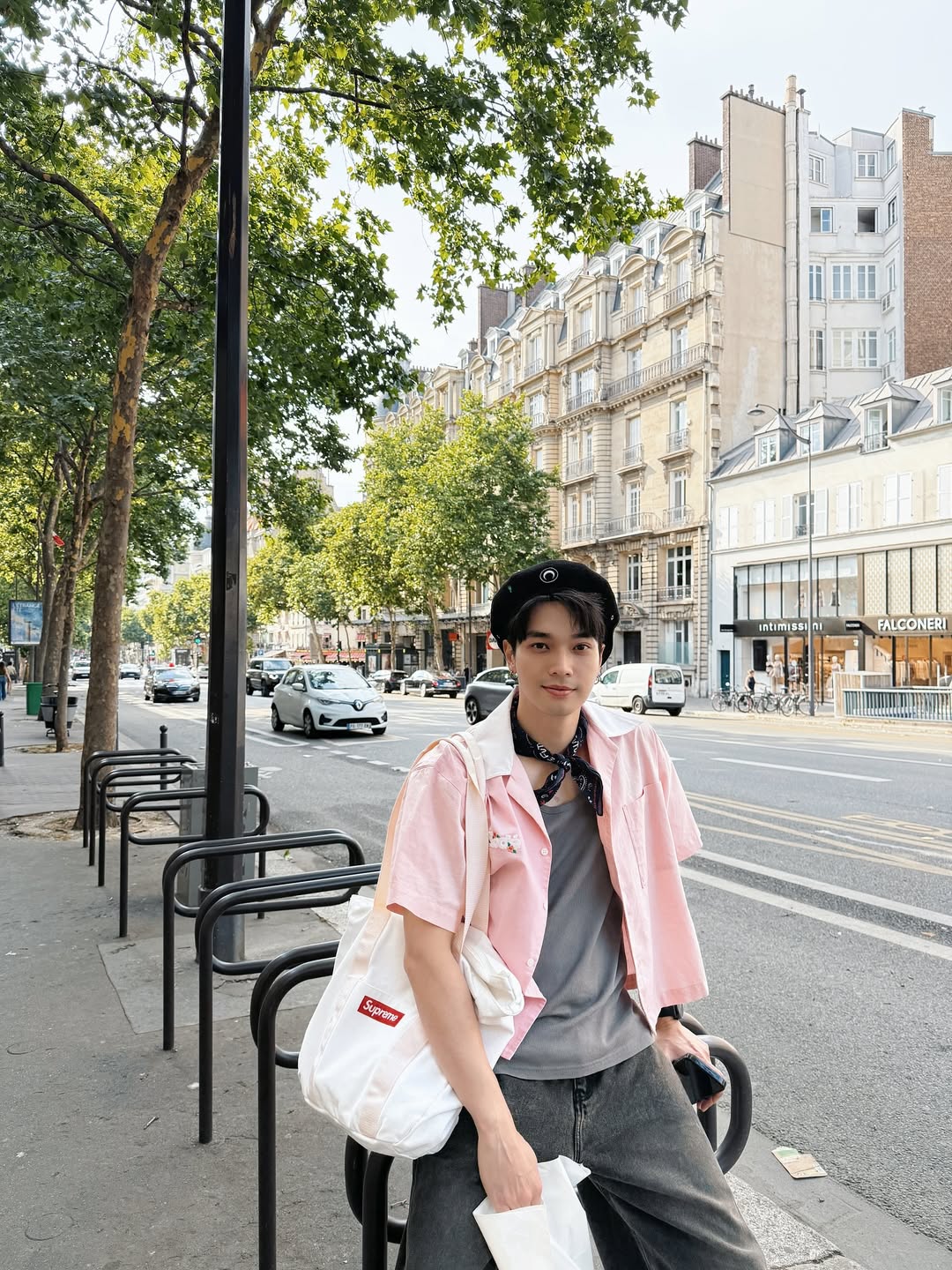 โอบ - โอบนิธิ วิวรรธนวรางค์