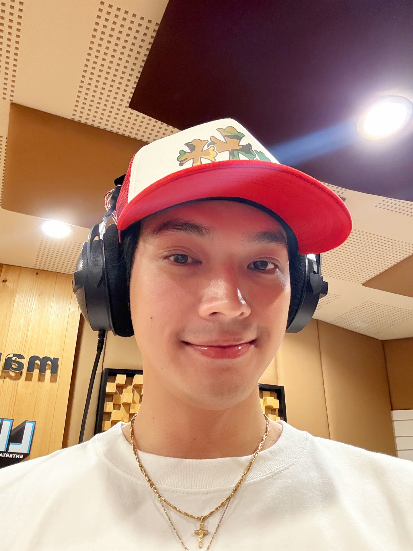 โอบ - โอบนิธิ วิวรรธนวรางค์