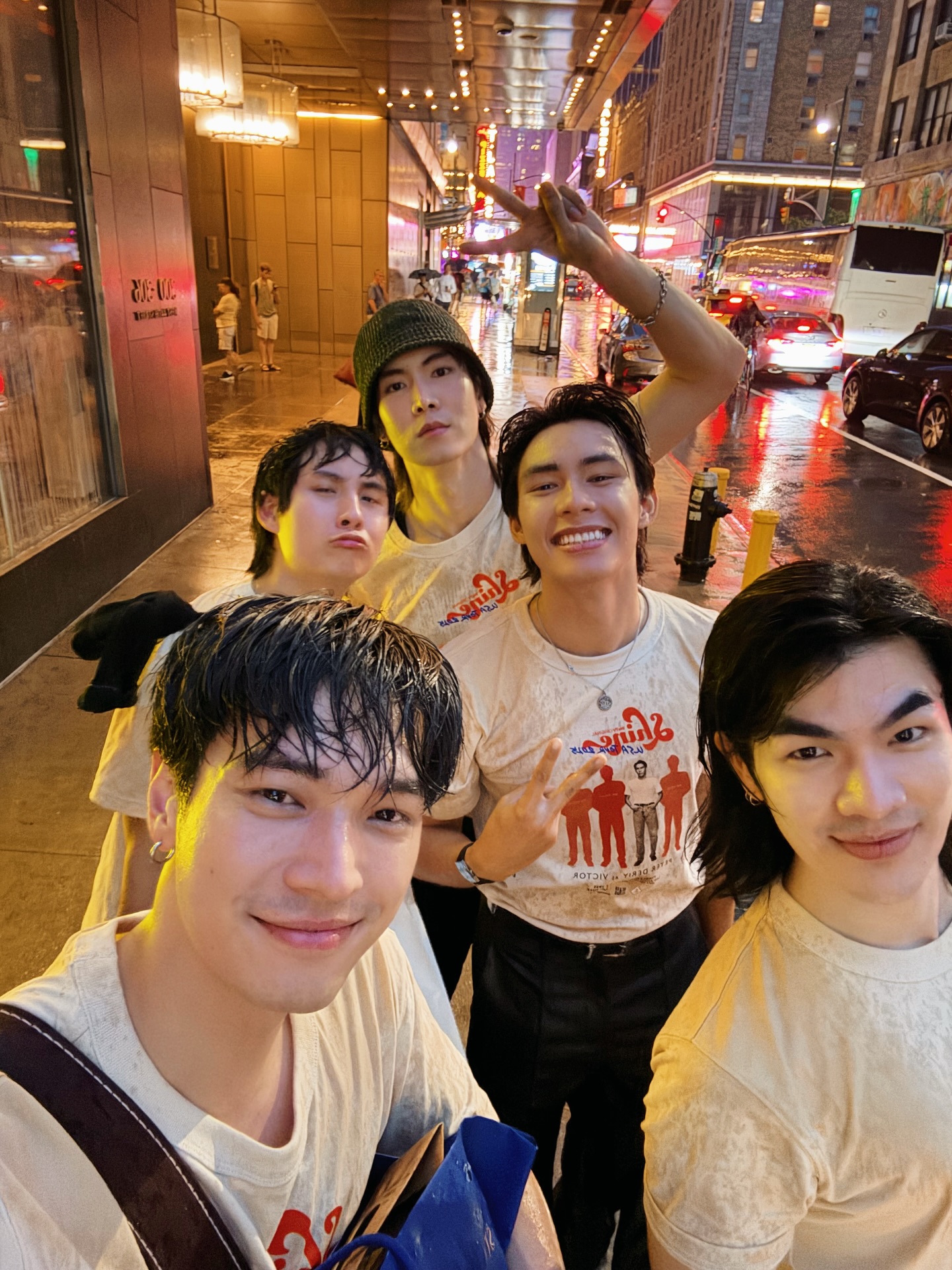 โอบ - โอบนิธิ วิวรรธนวรางค์