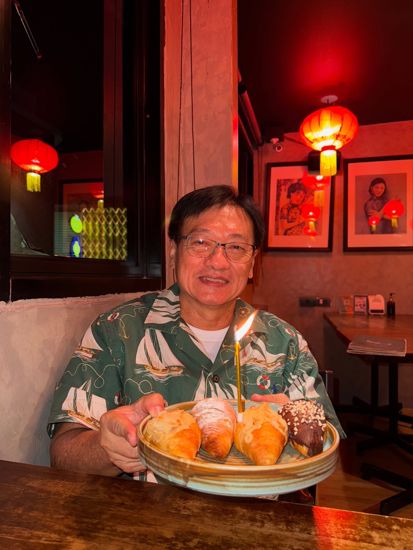 โอบ - โอบนิธิ วิวรรธนวรางค์