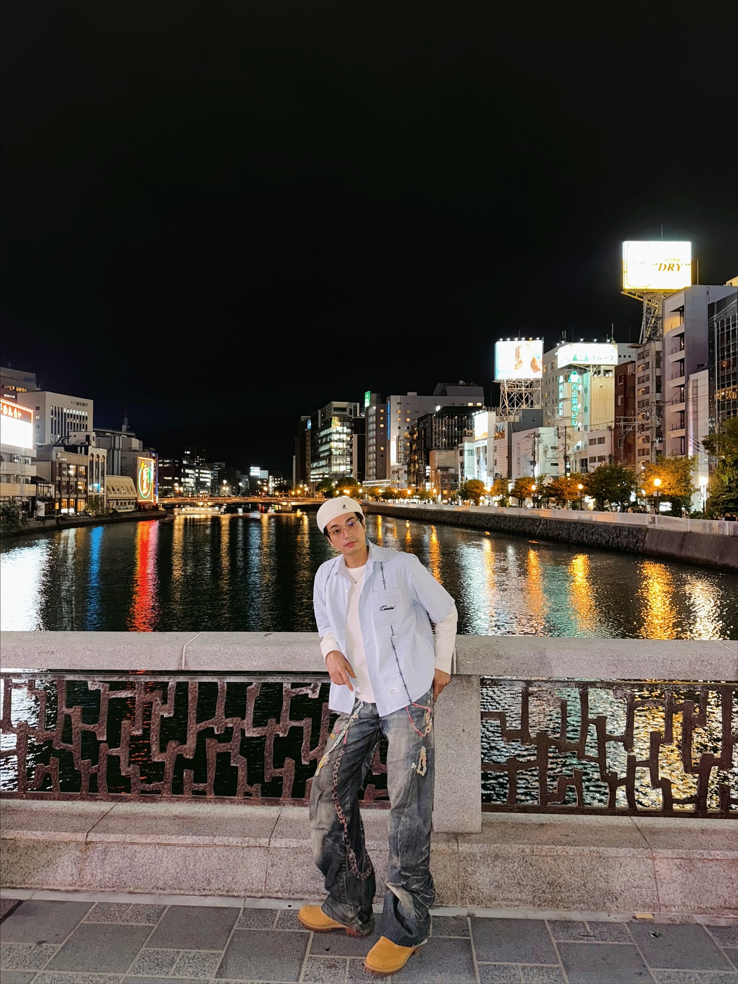 โอบ - โอบนิธิ วิวรรธนวรางค์