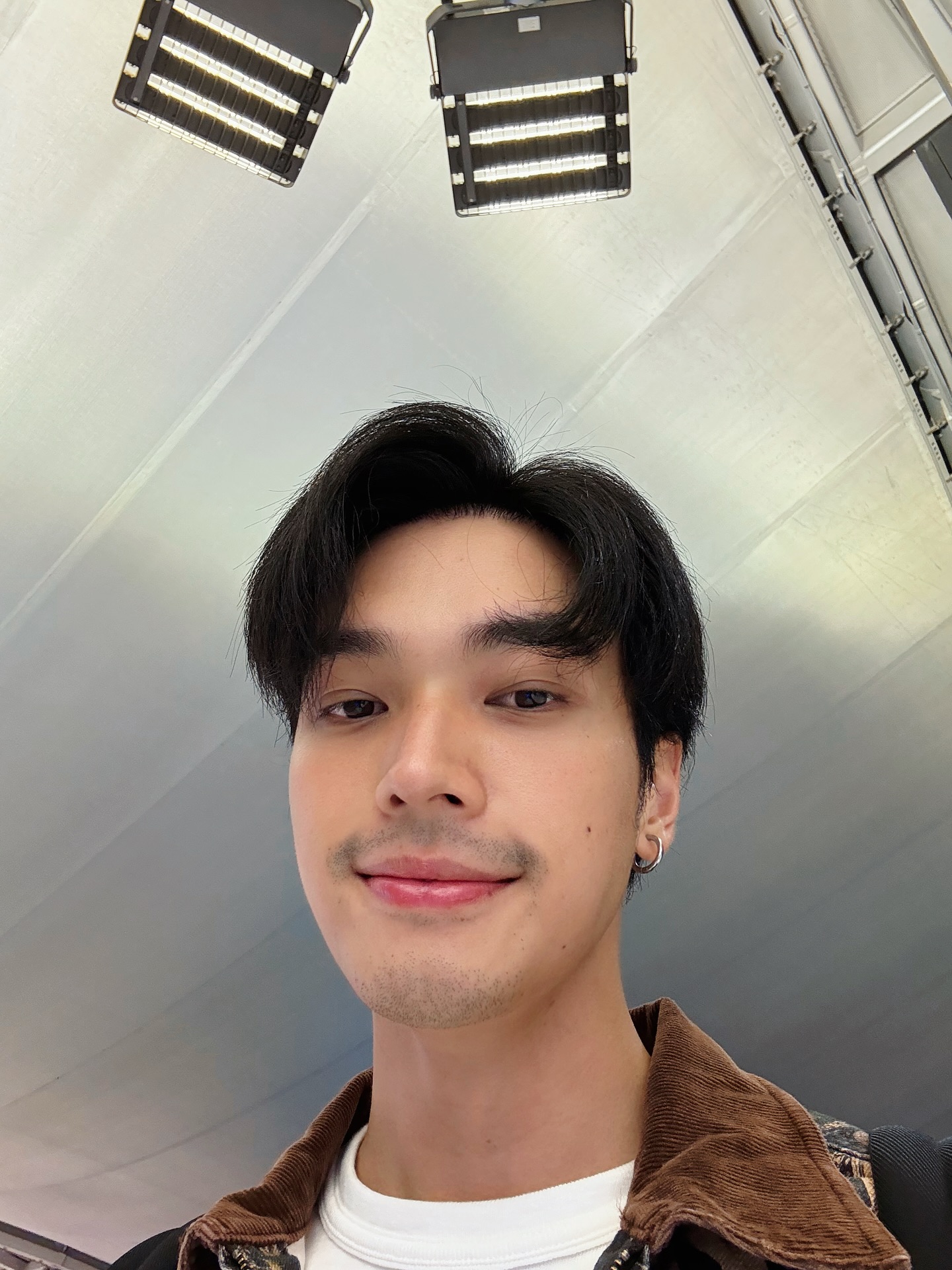 โอบ - โอบนิธิ วิวรรธนวรางค์