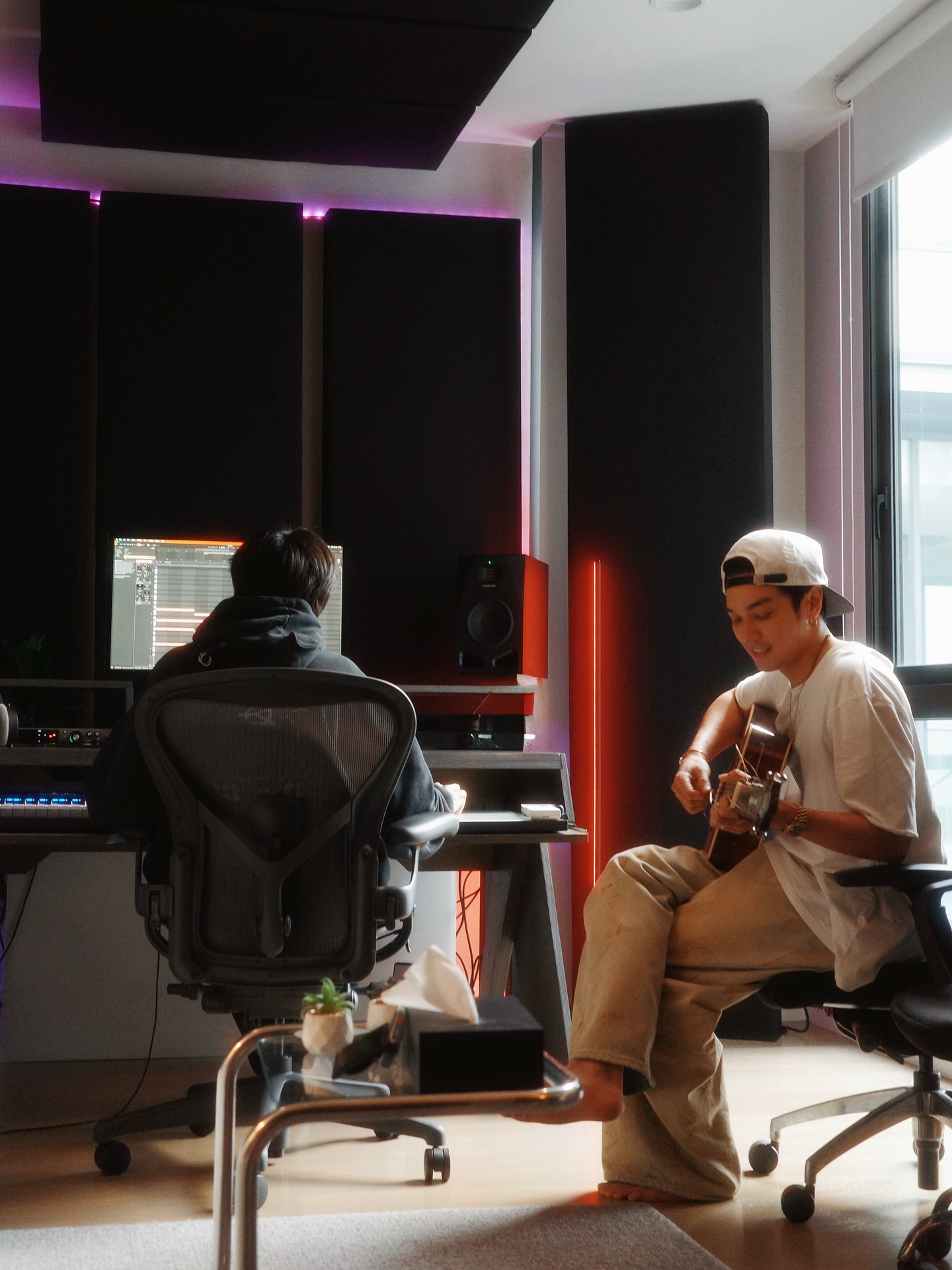 โอบ - โอบนิธิ วิวรรธนวรางค์