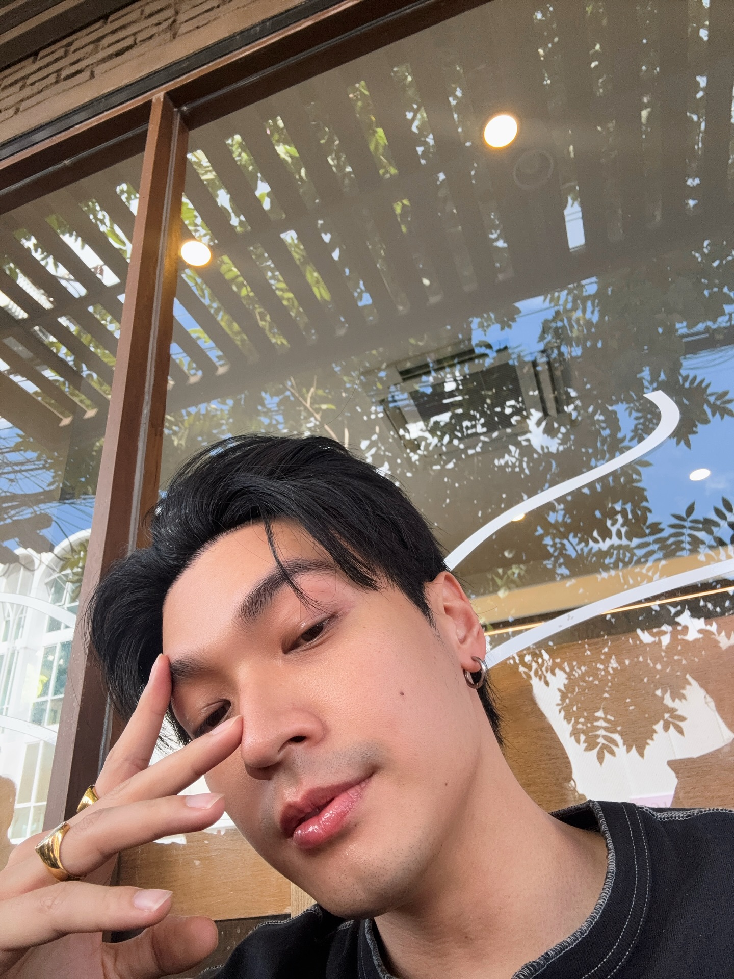 โอบ - โอบนิธิ วิวรรธนวรางค์