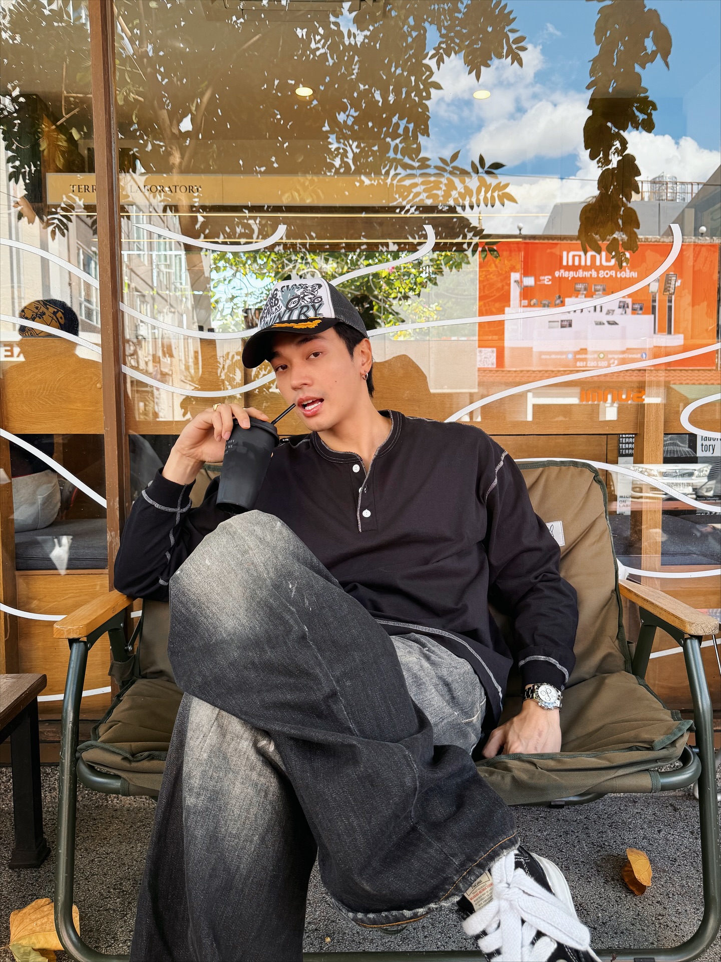 โอบ - โอบนิธิ วิวรรธนวรางค์