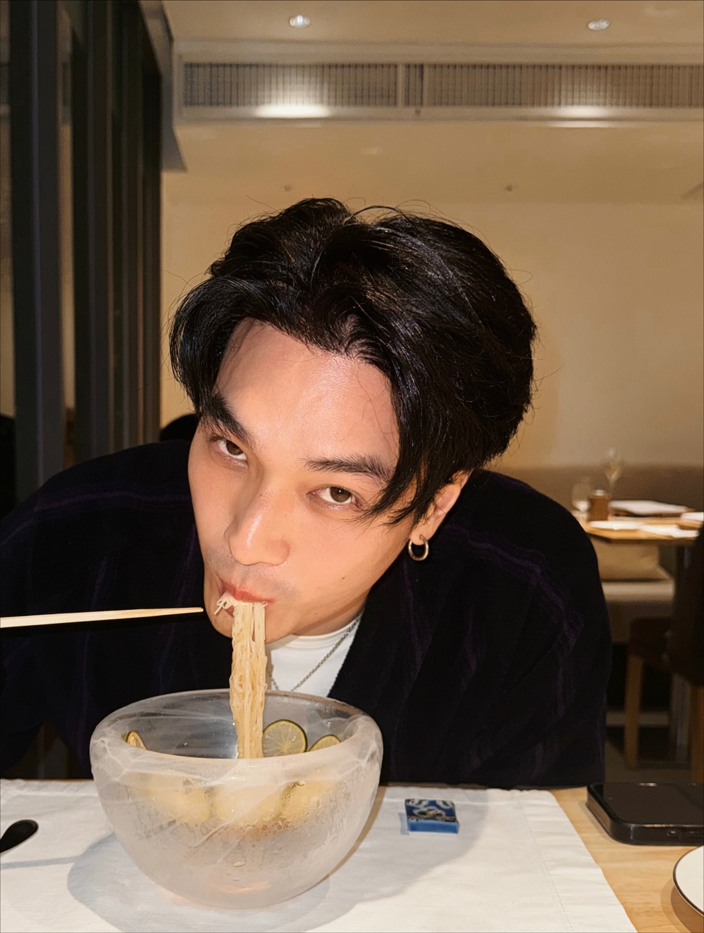 โอบ - โอบนิธิ วิวรรธนวรางค์