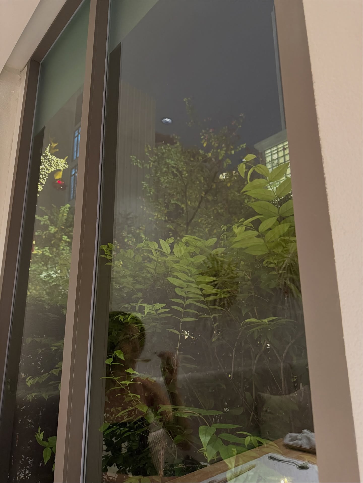 โอบ - โอบนิธิ วิวรรธนวรางค์