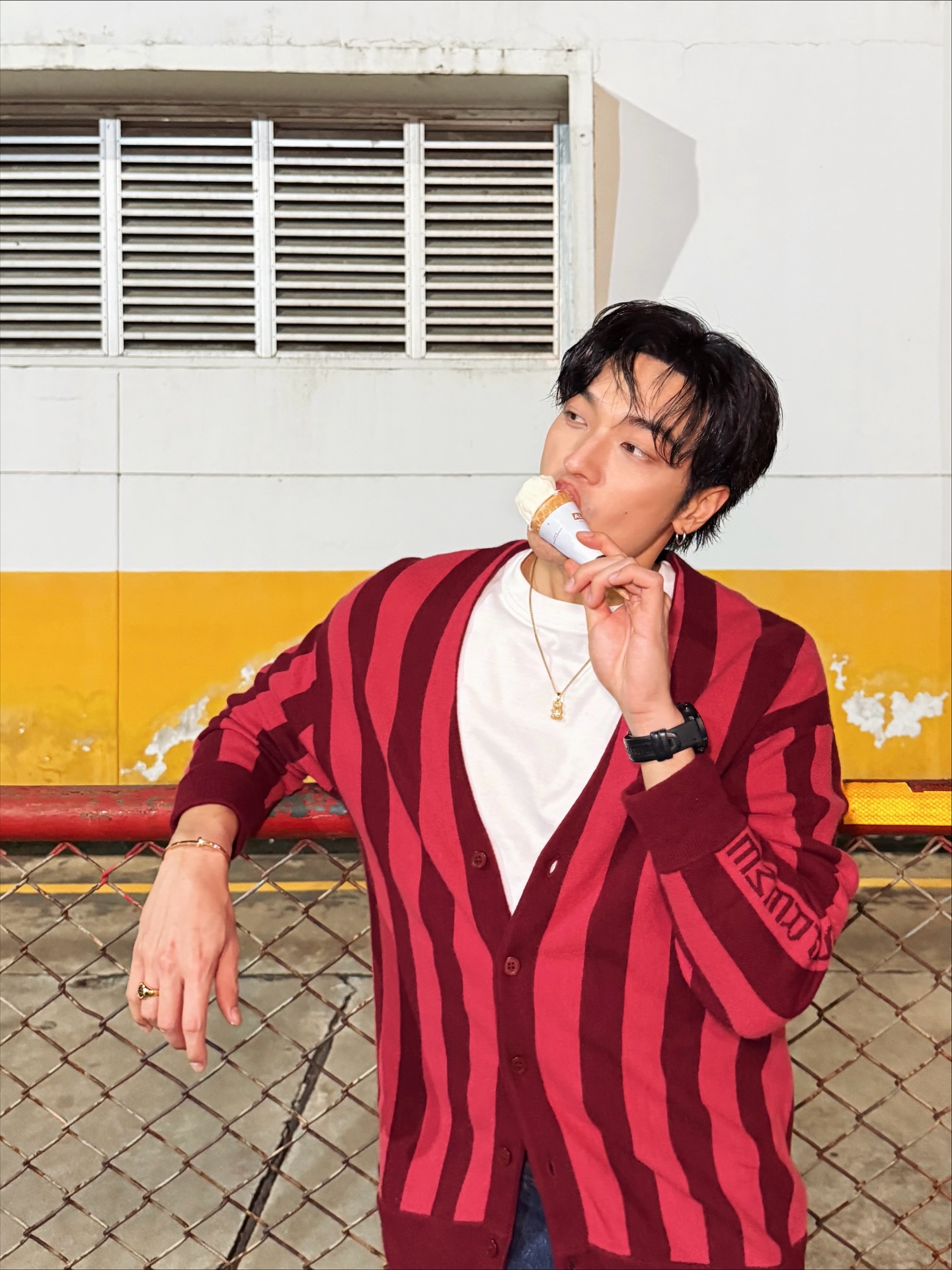 โอบ - โอบนิธิ วิวรรธนวรางค์