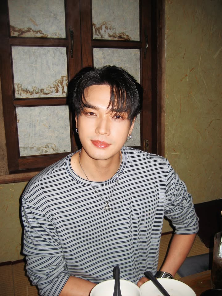 โอบ - โอบนิธิ วิวรรธนวรางค์