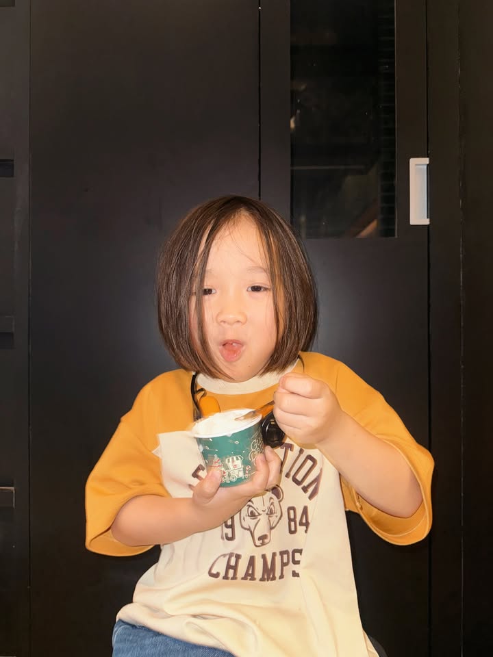 โอบ - โอบนิธิ วิวรรธนวรางค์