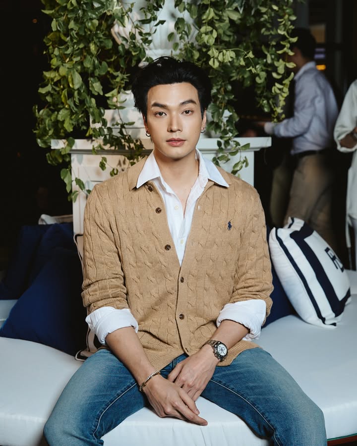 โอบ - โอบนิธิ วิวรรธนวรางค์