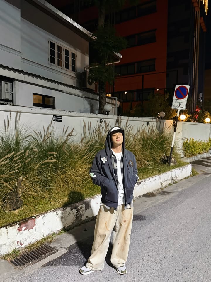 โอบ - โอบนิธิ วิวรรธนวรางค์