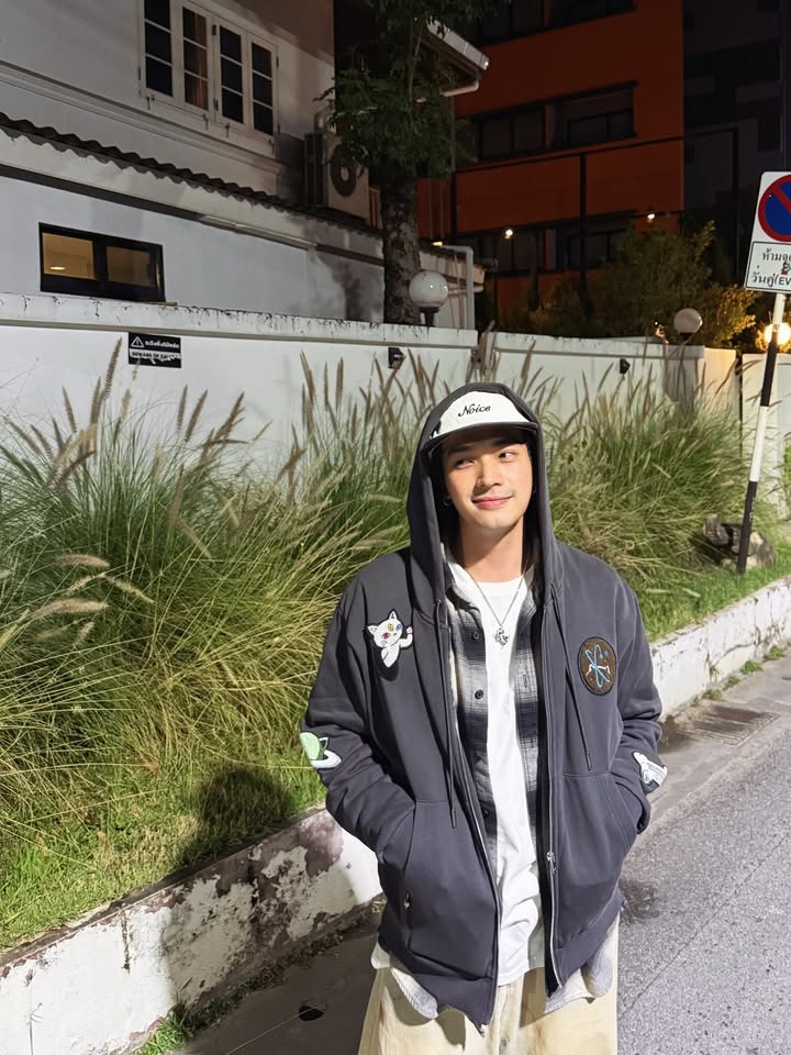 โอบ - โอบนิธิ วิวรรธนวรางค์