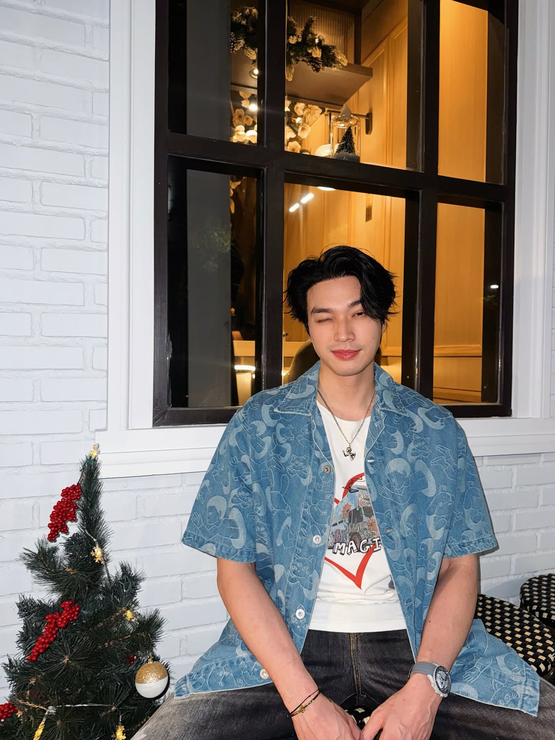 โอบ - โอบนิธิ วิวรรธนวรางค์