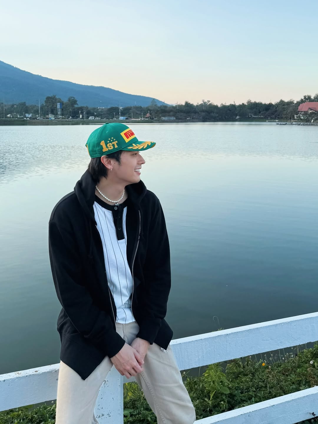 โอบ - โอบนิธิ วิวรรธนวรางค์