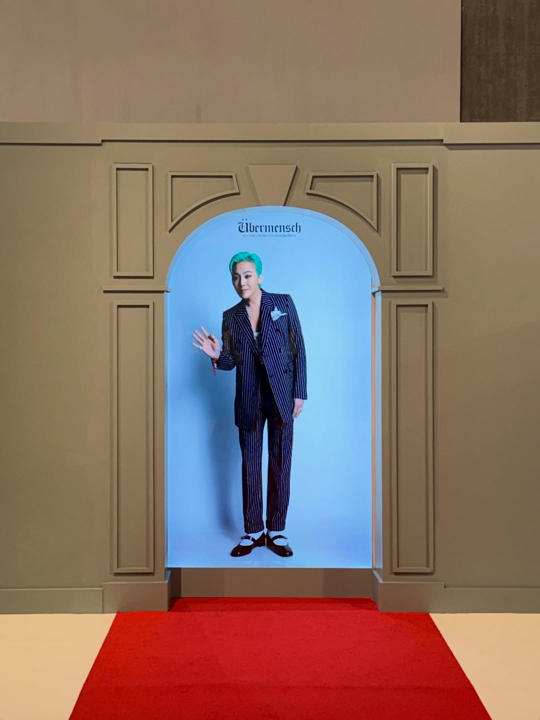 โอบ - โอบนิธิ วิวรรธนวรางค์