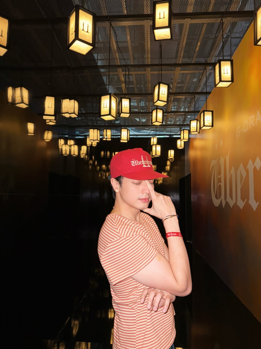 โอบ - โอบนิธิ วิวรรธนวรางค์