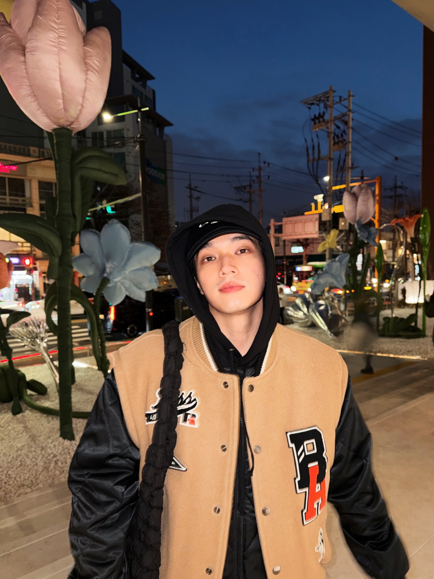 โอบ - โอบนิธิ วิวรรธนวรางค์