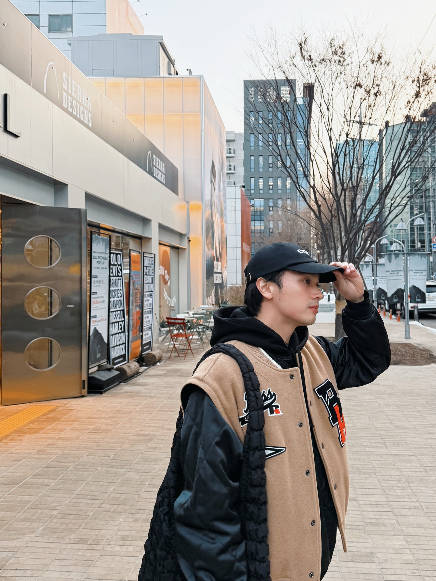 โอบ - โอบนิธิ วิวรรธนวรางค์