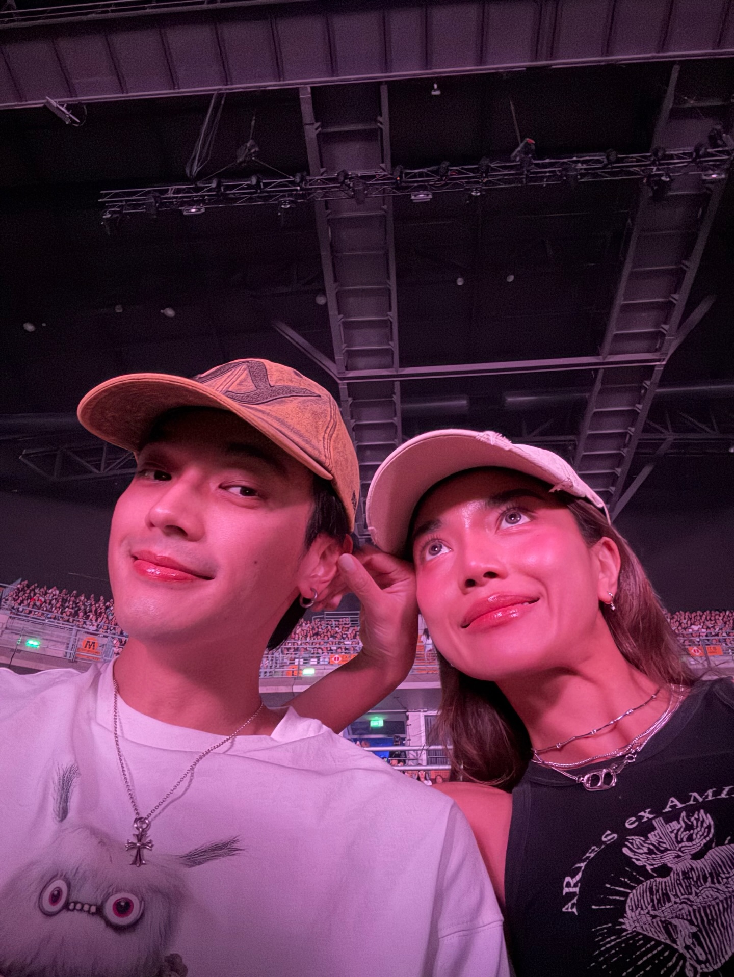 โอบ - โอบนิธิ วิวรรธนวรางค์