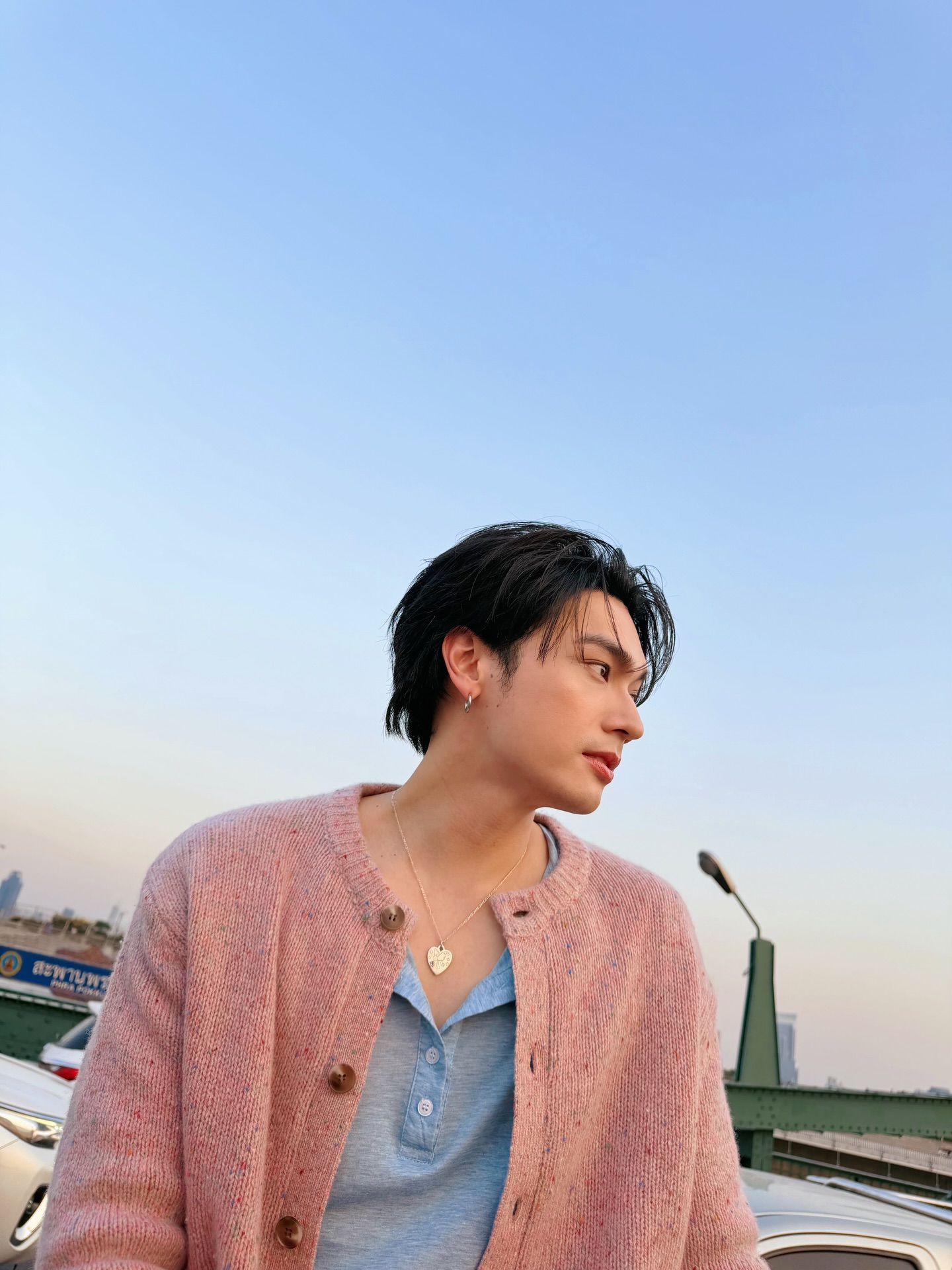 โอบ - โอบนิธิ วิวรรธนวรางค์