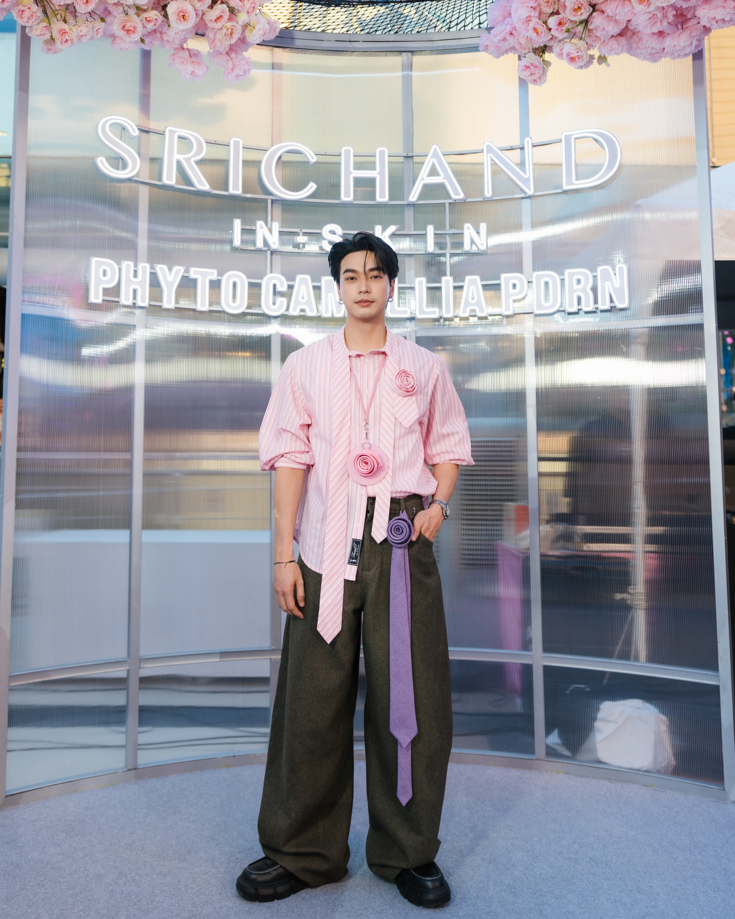 โอบ - โอบนิธิ วิวรรธนวรางค์