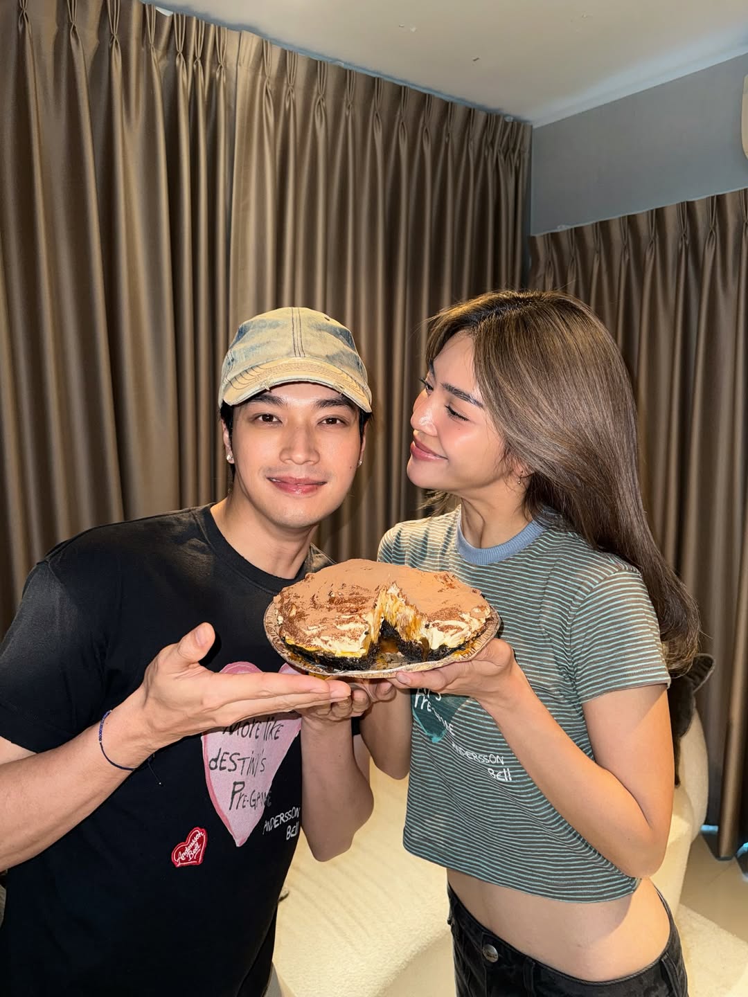 โอบ - โอบนิธิ วิวรรธนวรางค์