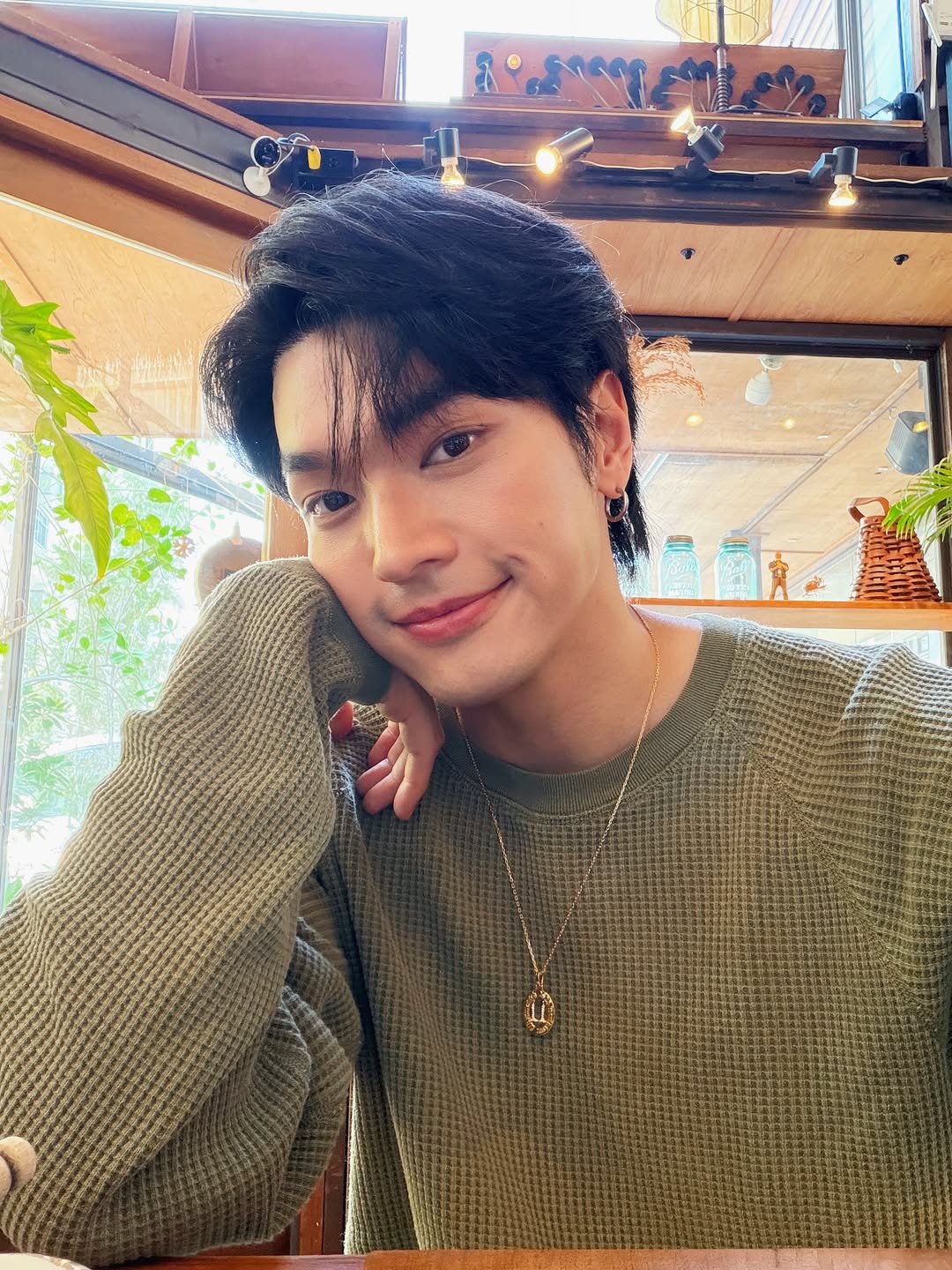 โอบ - โอบนิธิ วิวรรธนวรางค์