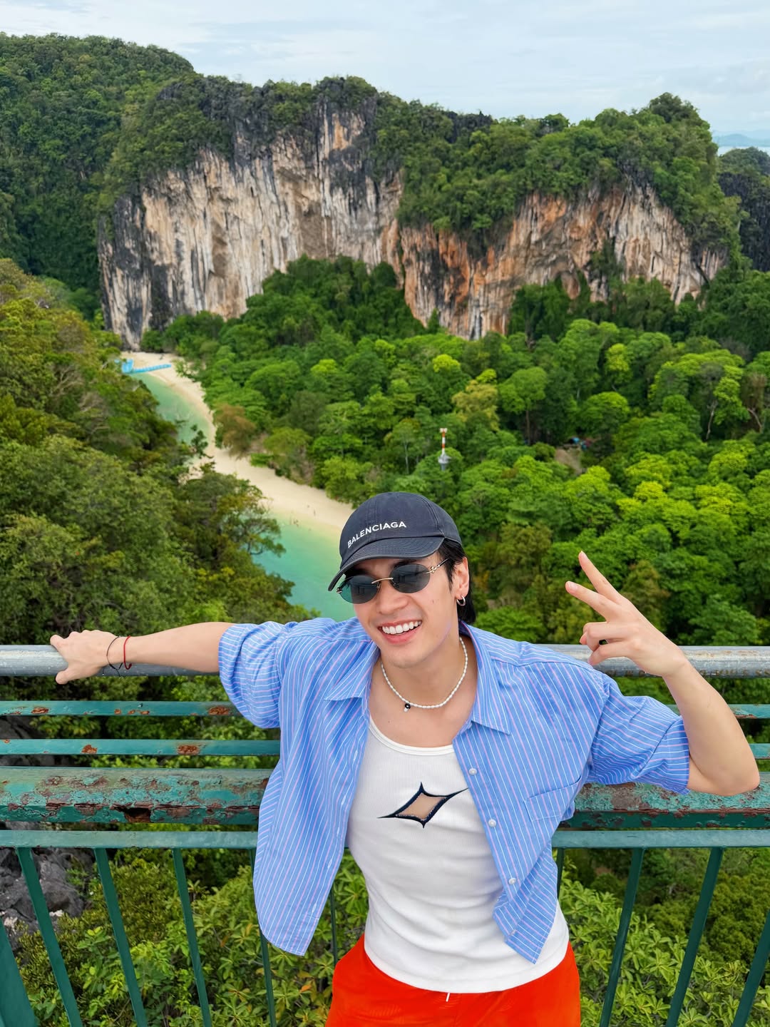 โอบ - โอบนิธิ วิวรรธนวรางค์