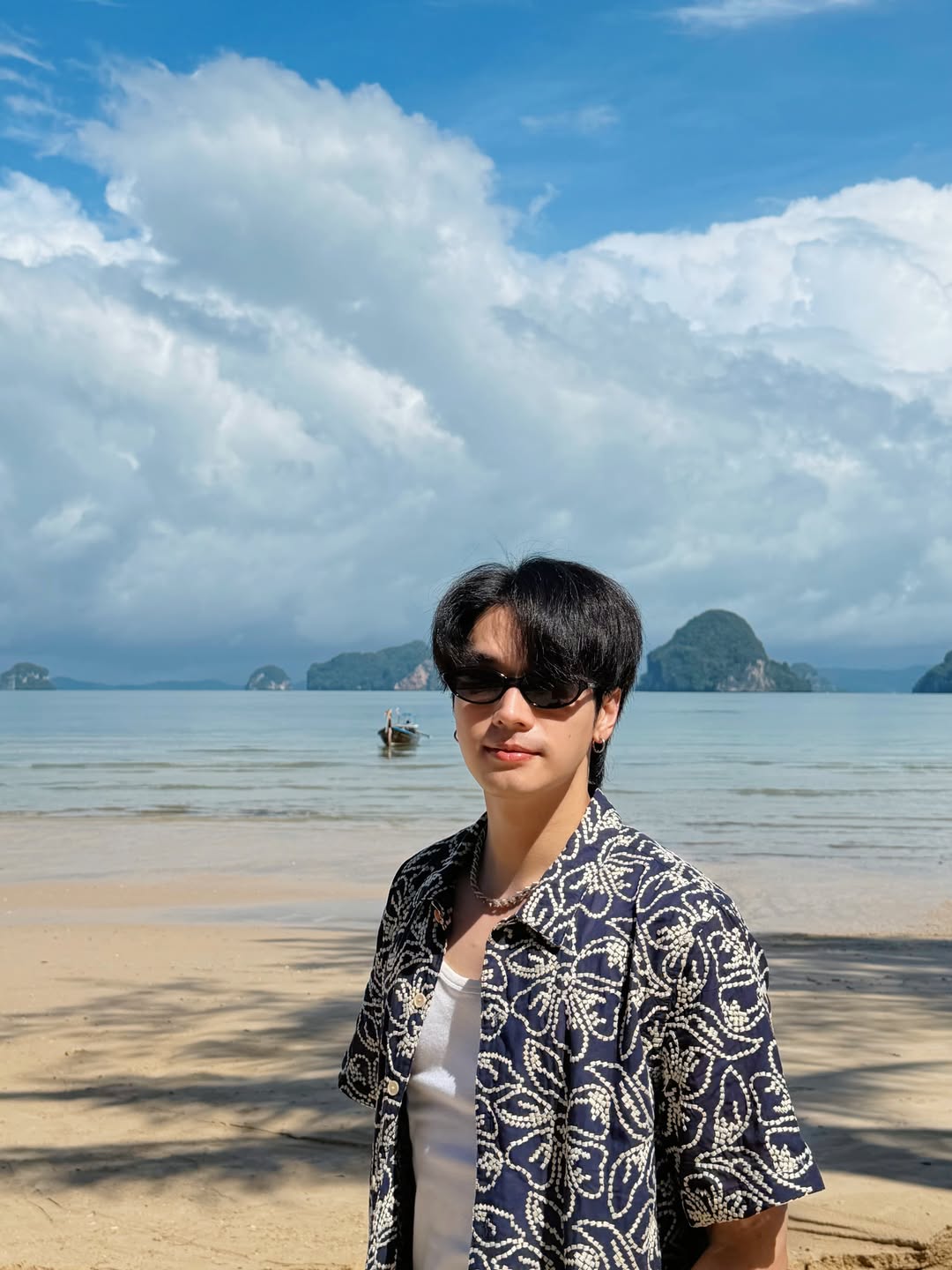 โอบ - โอบนิธิ วิวรรธนวรางค์
