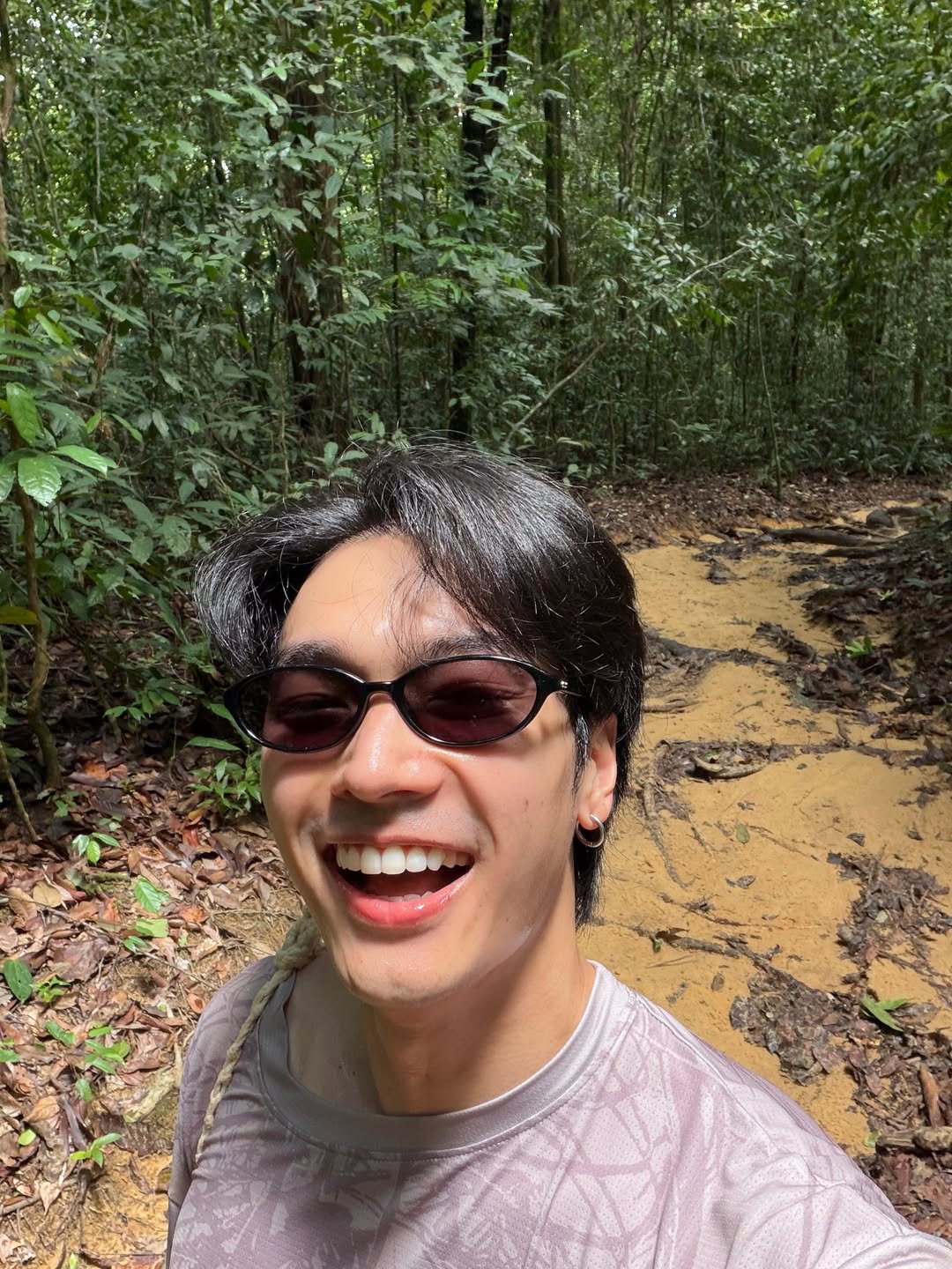 โอบ - โอบนิธิ วิวรรธนวรางค์