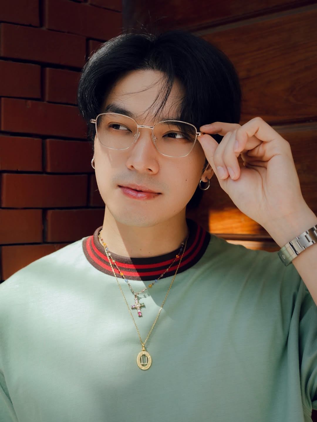 โอบ - โอบนิธิ วิวรรธนวรางค์
